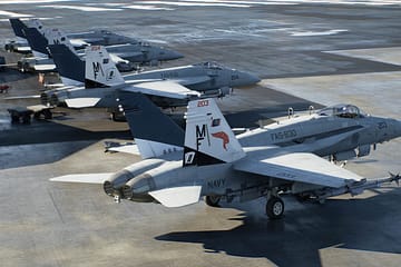 ACE COMBAT 8: WINGS OF THEVE ganha trailer com detalhes do combate aéreo